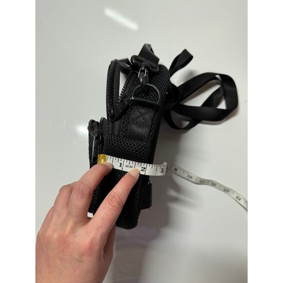 New NWT Adidas black 2-in-1 mini backpack crossbody convertible bag mesh - Picture 8 of 8